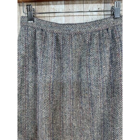 Vintage Jos A Bank Clothier Wool Skirt Womens 8 Blue Pink Pleated Chevron Tweed - Picture 5 of 8